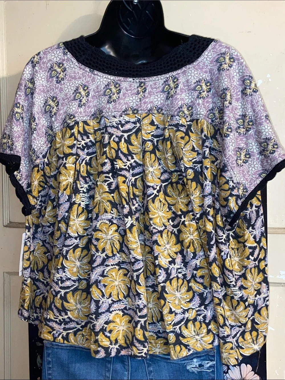 LEILANI MUSTARD FLORAL CROP TOP NWT Free People Lavender Sleeve Black Crochet - Picture 5 of 8